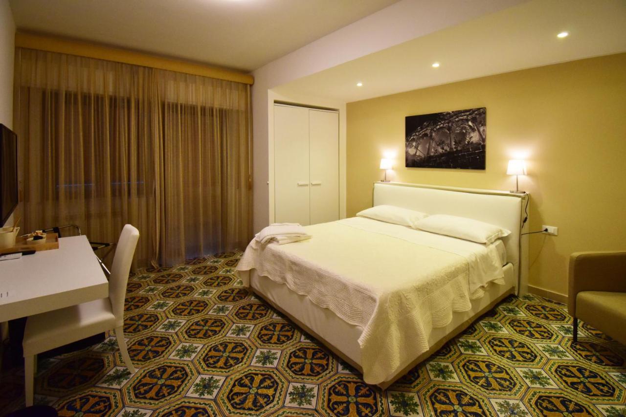 Bed and Breakfast Le Stanze Del Grillo Palermo Zewnętrze zdjęcie